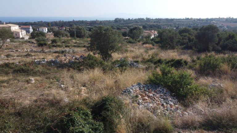 Προς Πώληση – Οικόπεδο με Πανοραμική Θέα στη Θάλασσα, Καραβάδος.